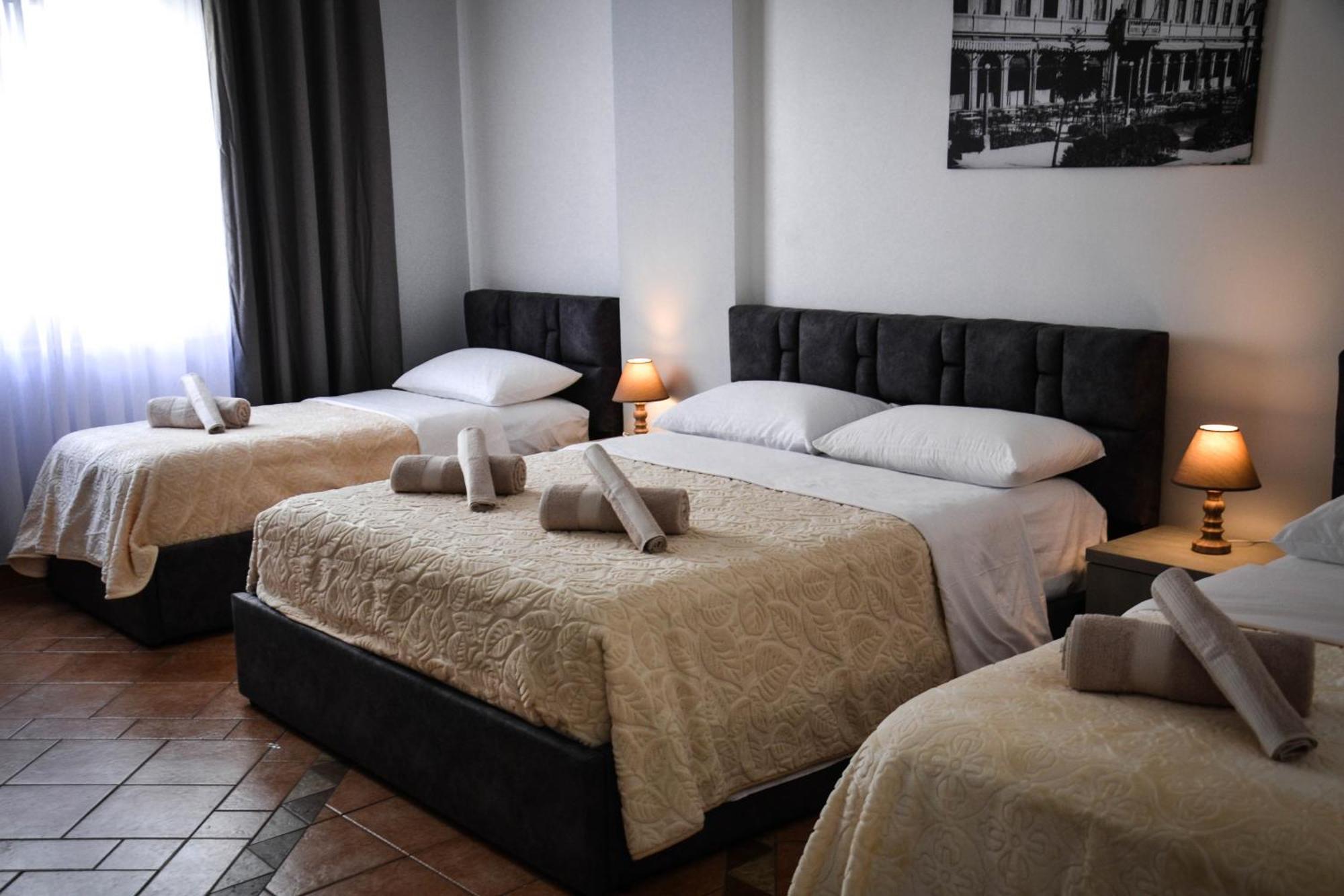 Horizont Apart-Hotel ชโคเดอร์ ภายนอก รูปภาพ