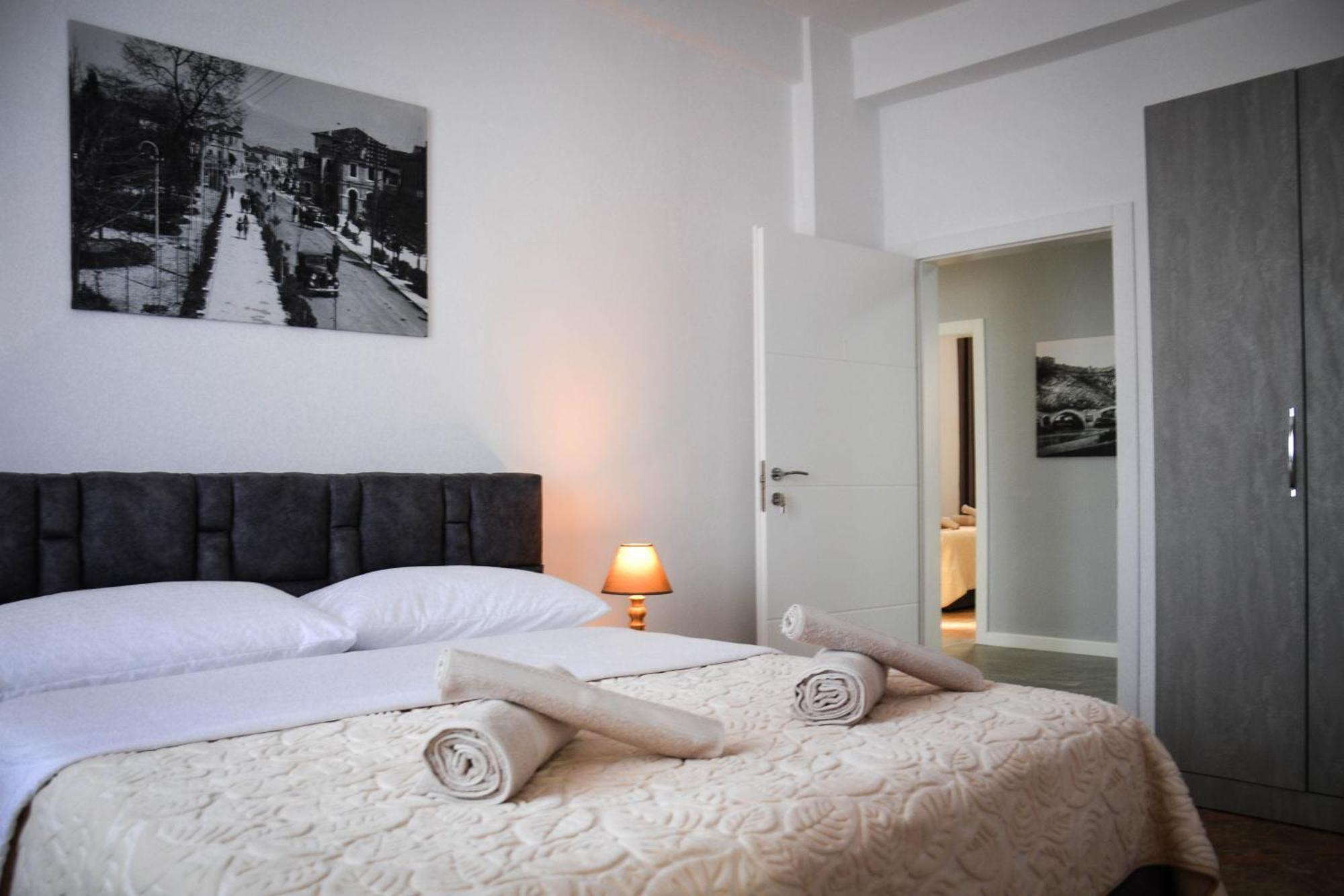 Horizont Apart-Hotel ชโคเดอร์ ภายนอก รูปภาพ